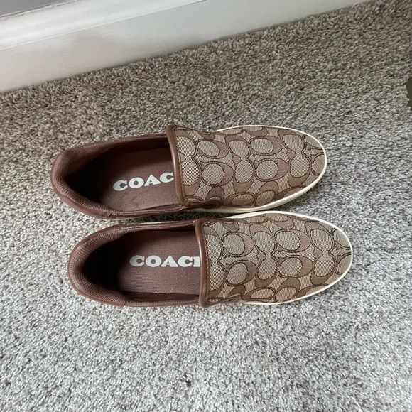 Coach Canvas Slip On Size 6 - Picture 6 of 10